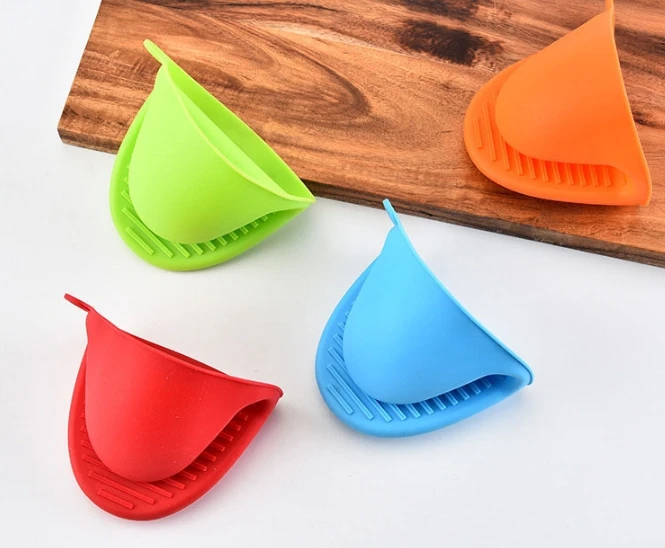 Oven Mitt Silicone - Isıya Dayanıklı Silikon Fırın Eldivenleri, Mutfakta
